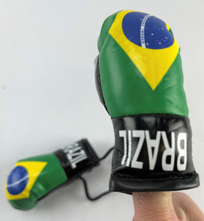 <p><strong>Mini Boxing Gloves BRAZIL Country Flag National Pride MMA Car Mirror D&eacute;cor</strong></p>