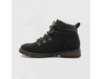 <div><span style="font-family: Arial;"><strong>Cat &amp; Jack&trade; Boys Jonathan Lug Fashion Hiking Boots - Black - Size 1</strong></span></div>
<p>&nbsp;</p>